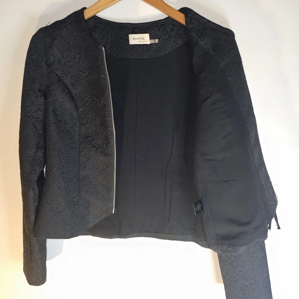 ​Rhyme LA Black Textured Embossed Zip Front Jacket Blazer Size M